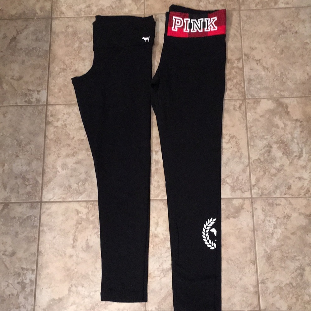 BRAND NEW VS yoga pants.